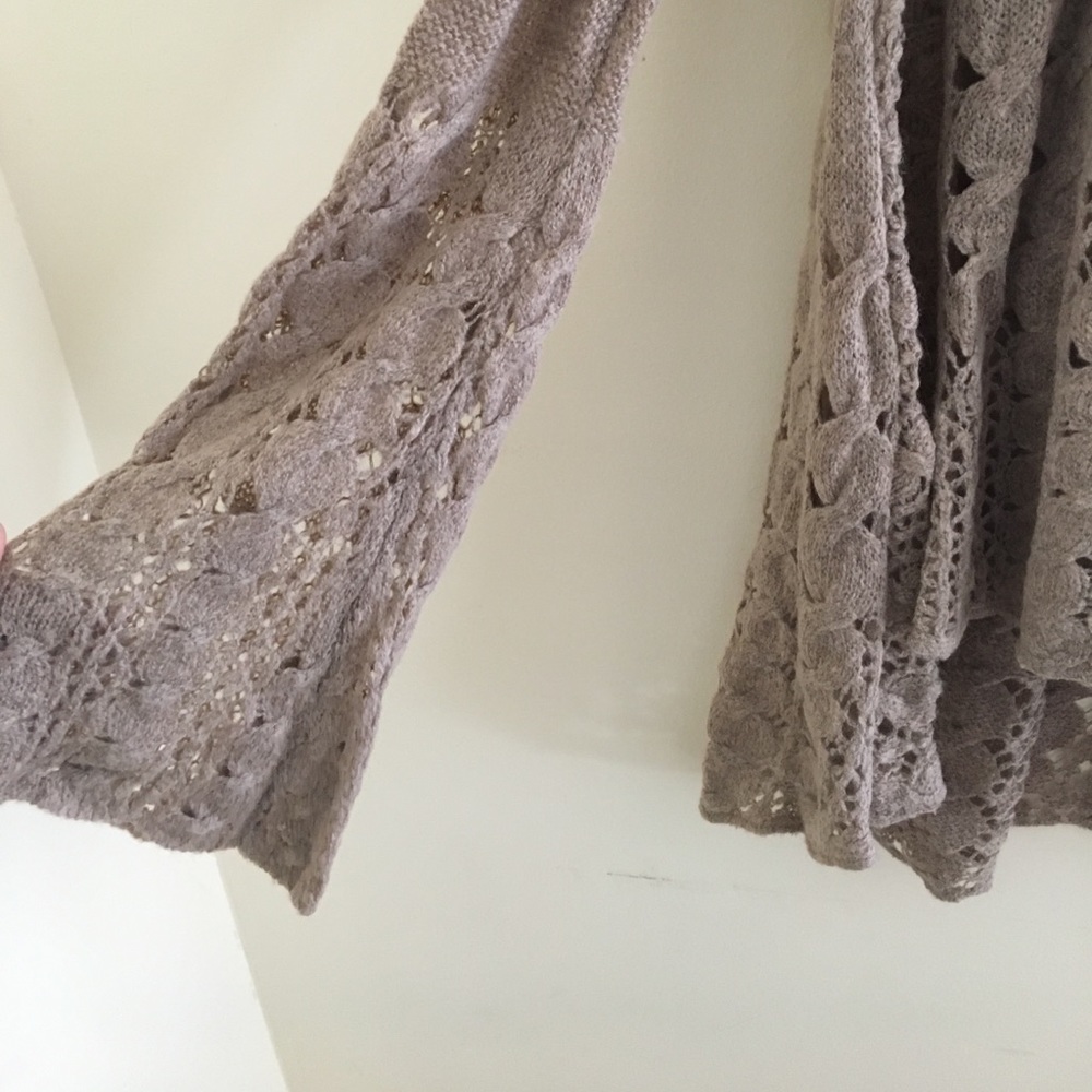 Free People crochet off-shoulder sweater! - Picture 3 of 5